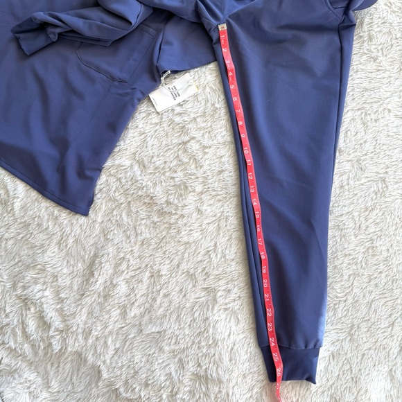 NWT Figs Space Navy XXSP Catarina Top High Waist Zamora Jogger Pants Scrubs Set - Picture 7 of 10